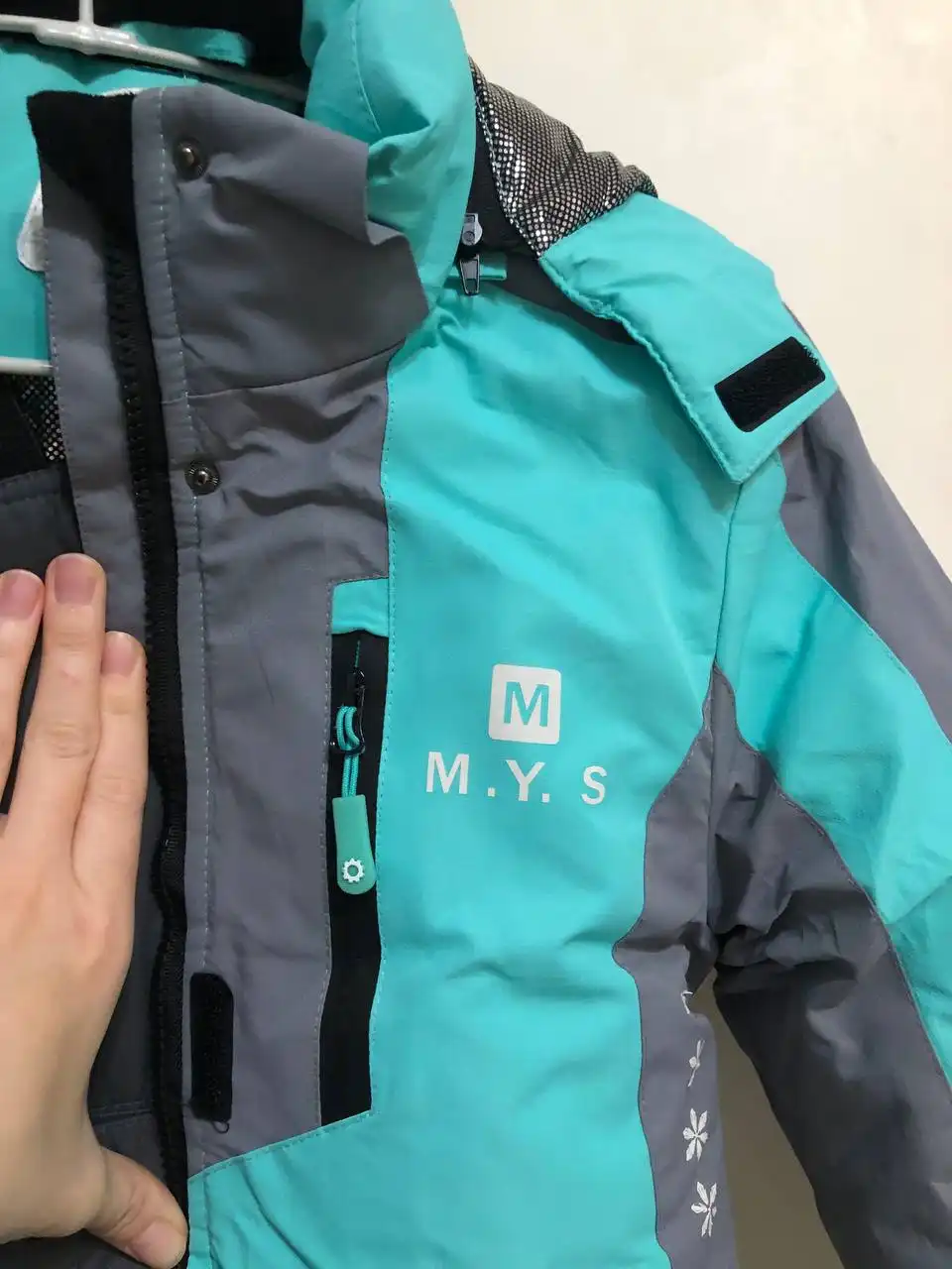 Зимний костюм для девочки размер 140