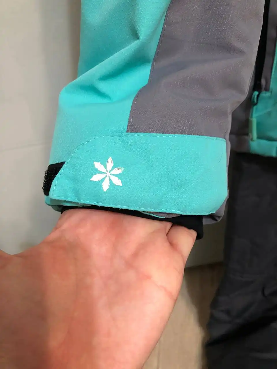 Зимний костюм для девочки размер 140