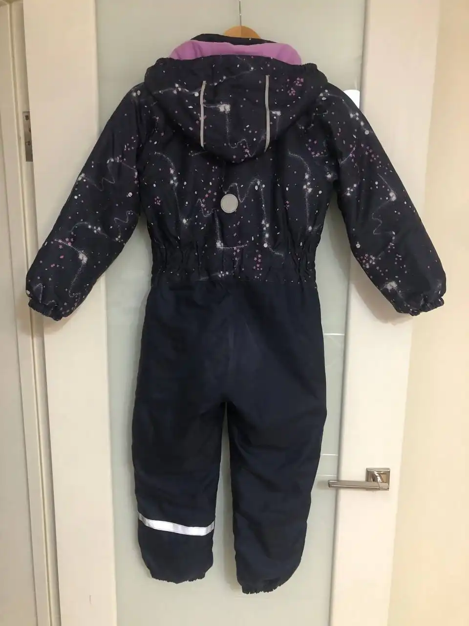Зимний комбинезон для девочки 122