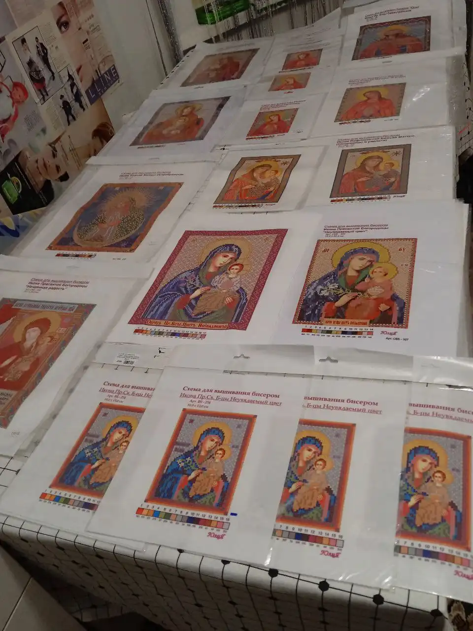 Схемы для вышивания бисером и нитками 114 шт.