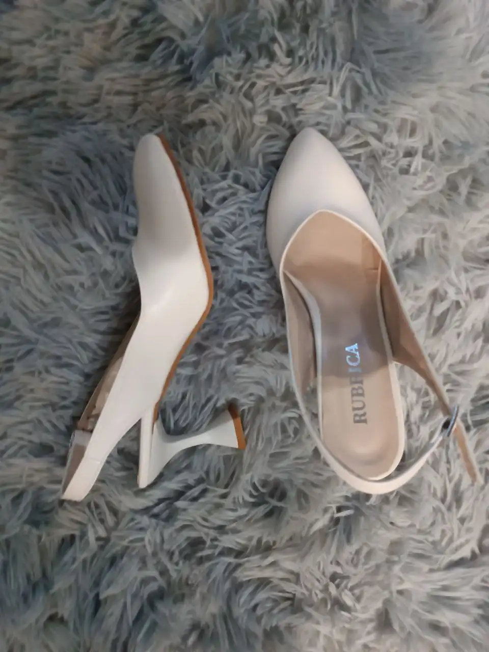 Продажа одежды и обуви - Одежда в Саратов