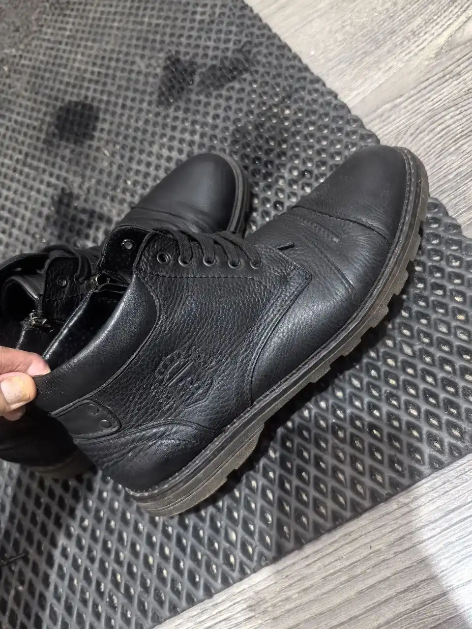 Ботинки зимние 41 размер - Обувь (Одежда) в Саратов