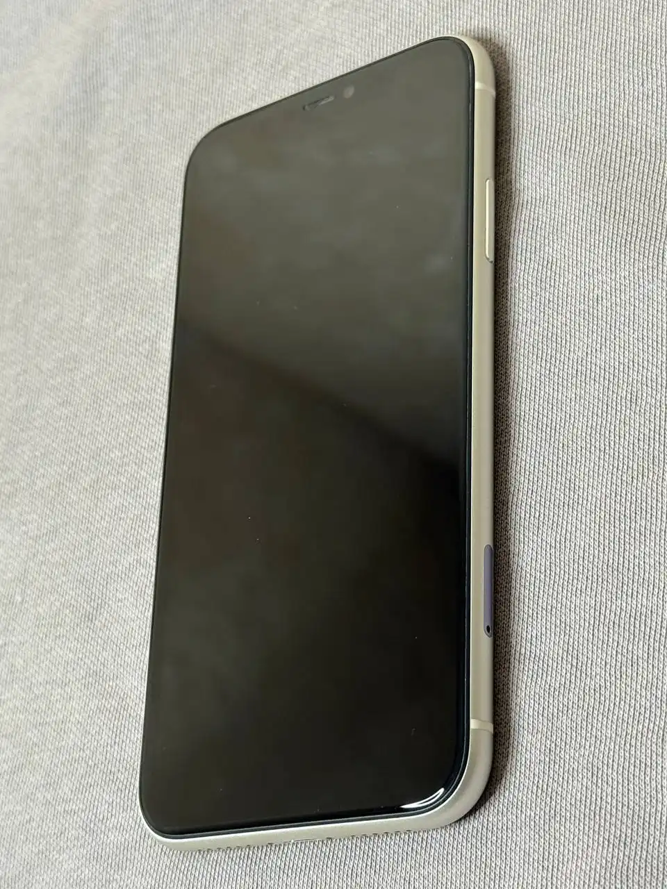 Продажа iPhone 11, 64 ГБ - Смартфоны (Электроника) в Саратов