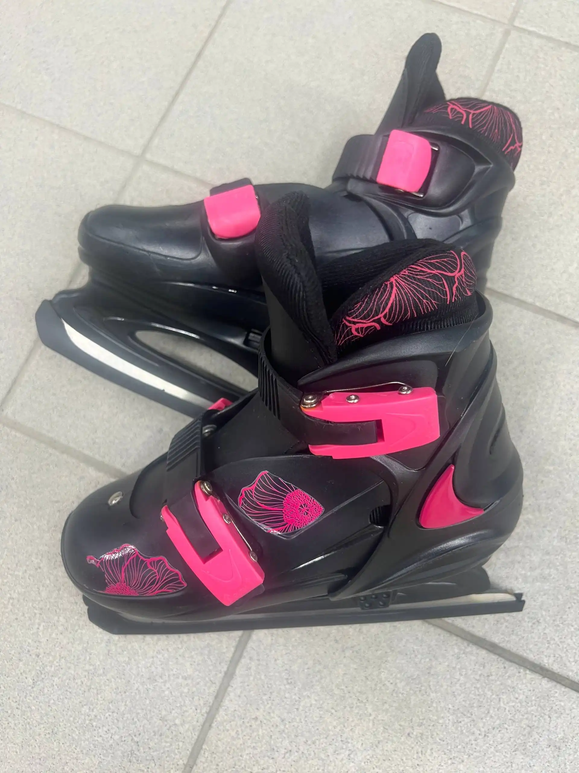 Раздвижные коньки для девочки 29-32 размер - Детские товары (Барахолка) в Саратов