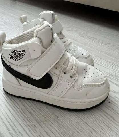 Кроссовки детские размер 22 - Обувь детская в Саратов