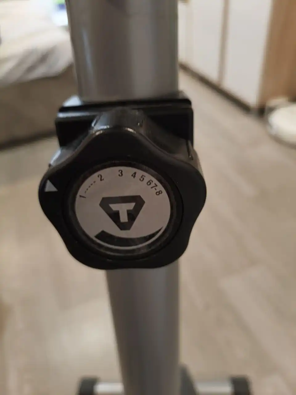 Велотренажер для домашних тренировок - Спорттовары (Хобби и отдых) в Саратов