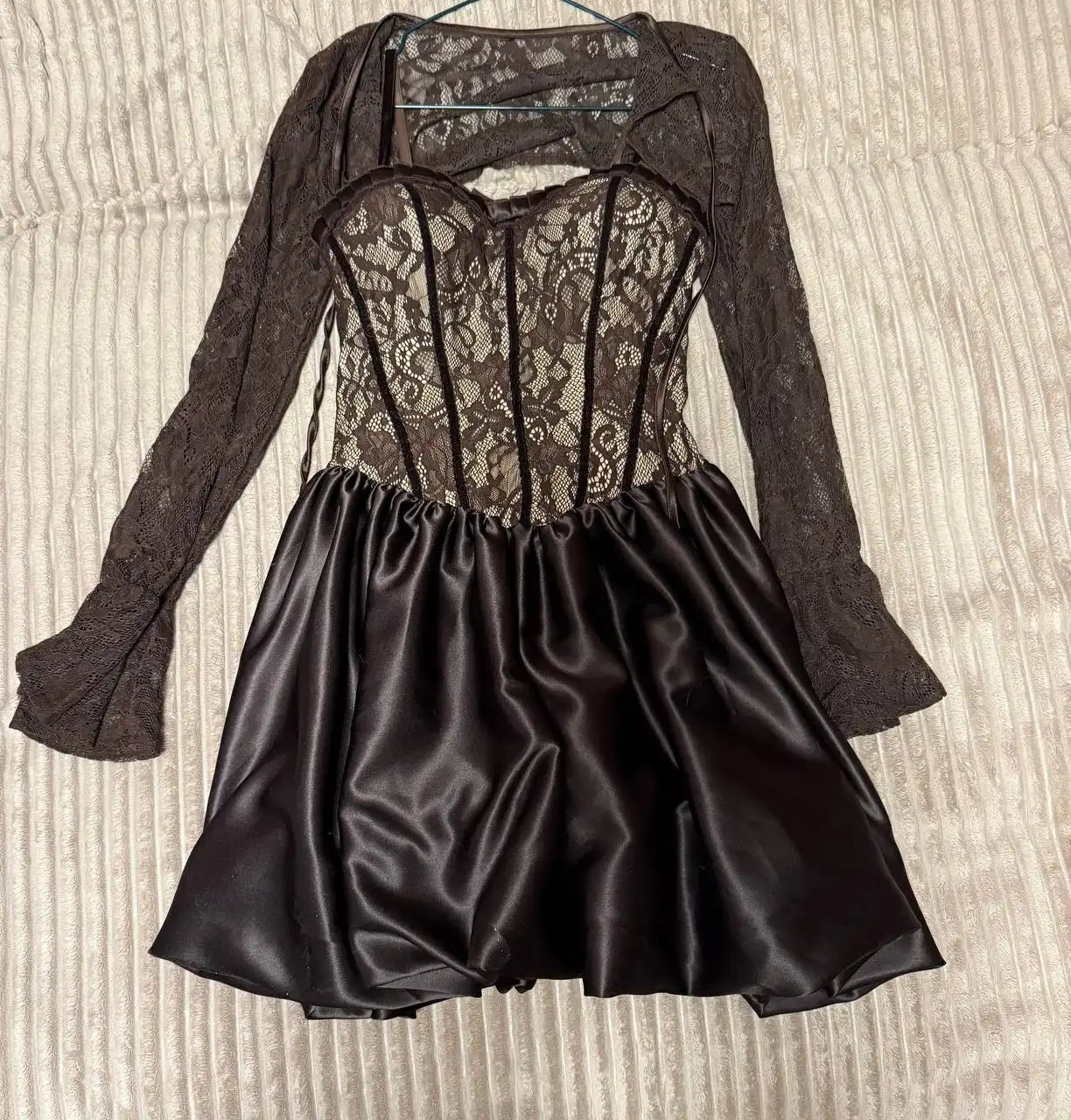 Платье с накидкой размер 44 - Женская одежда (Одежда) в Саратов