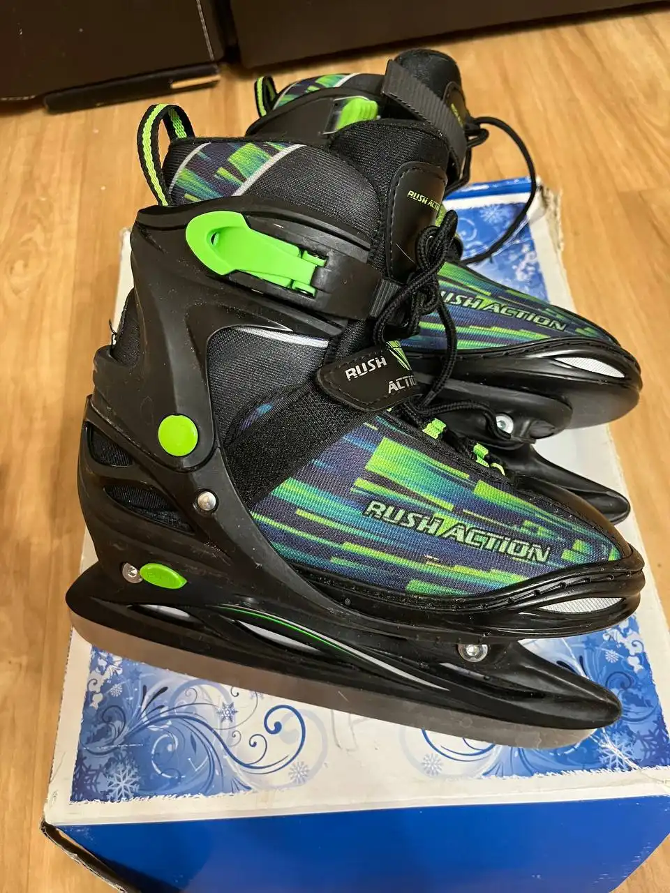 Раздвижные коньки в хорошем состоянии - Спортивный инвентарь (Хобби и отдых) в Саратов