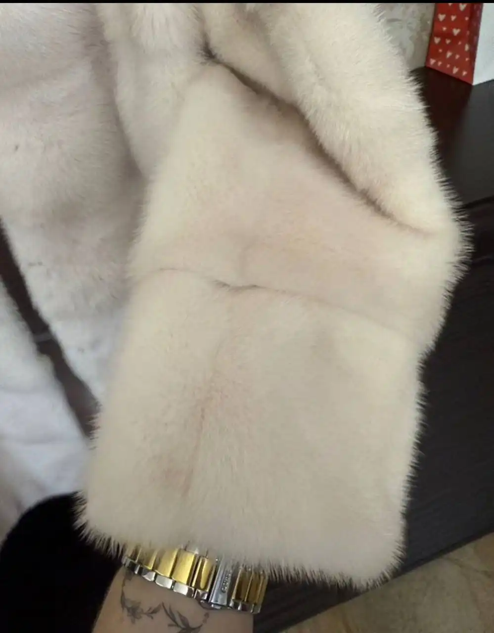 Натуральная шубка с отстегивающимися элементами - Верхняя одежда (Одежда) в Саратов