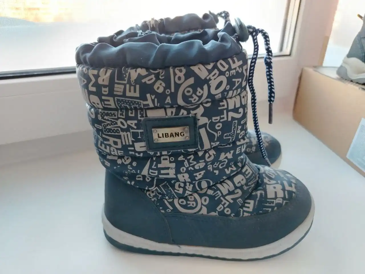 Детская зимняя шапка из натуральной шерсти, размер 29 - Детская одежда (Барахолка) в Саратов