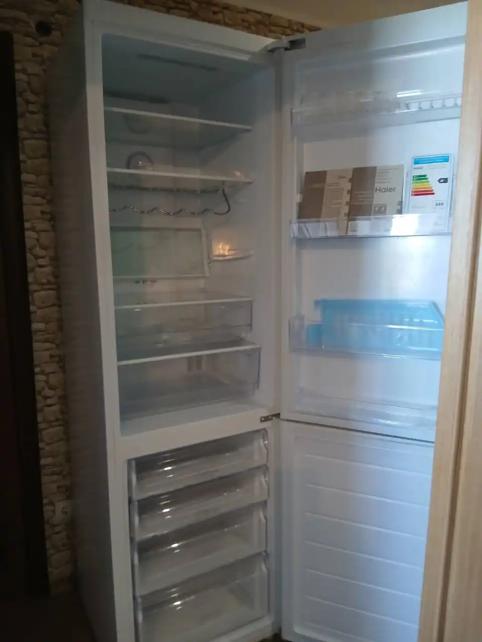 Холодильник в отличном состоянии - Барахолка в Саратов