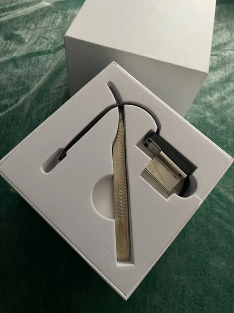 Продам Лэд пинцет в хорошем состоянии - Бижутерия в Саратов