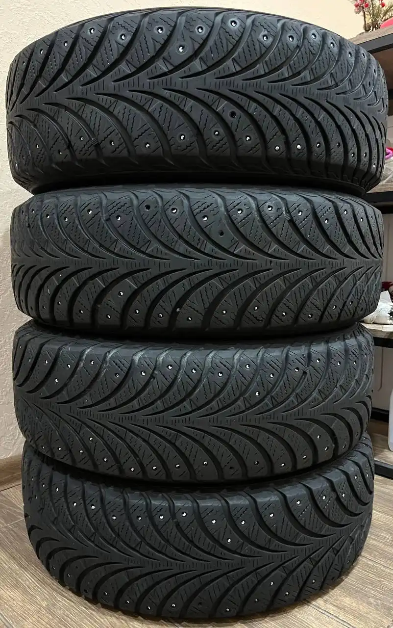 Продажа зимней резины Sava Eskimo Stud 185/65 R15 88T 2017 года - Шины и диски (Авто) в Саратов