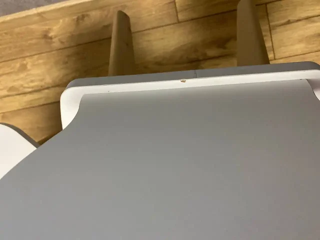 Детский стол и стульчик с недочетами - Бижутерия в Саратов