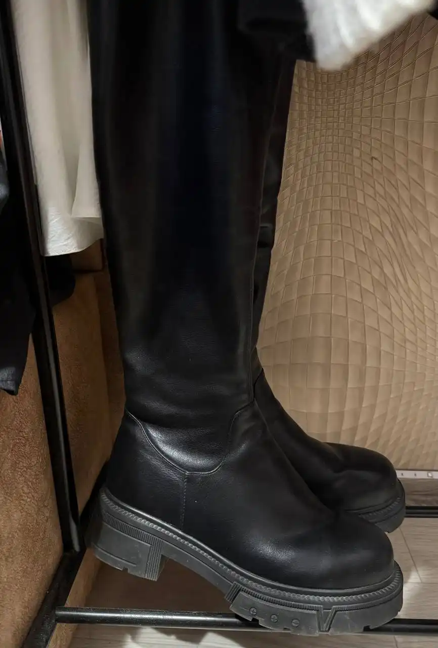 Одежда женская б/у - Женская одежда (Одежда) в Саратов