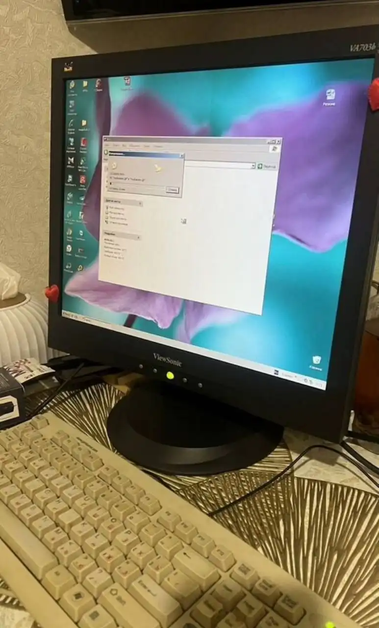 Стационарный компьютер в рабочем состоянии - Компьютеры (Электроника) в Саратов