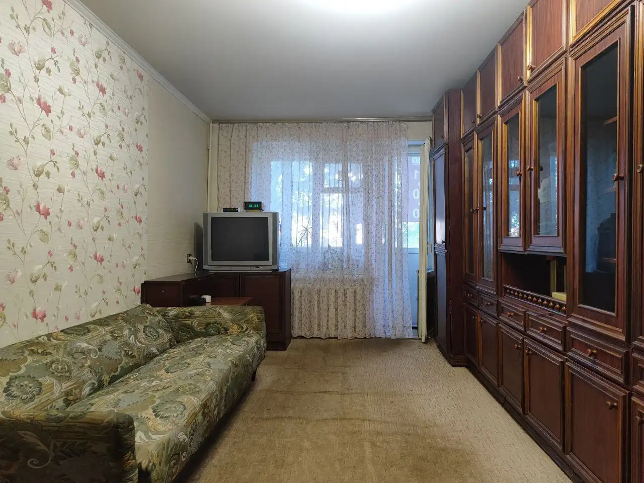 Продажа однокомнатной квартиры в районе СХИ - Квартиры (Недвижимость) в Саратов