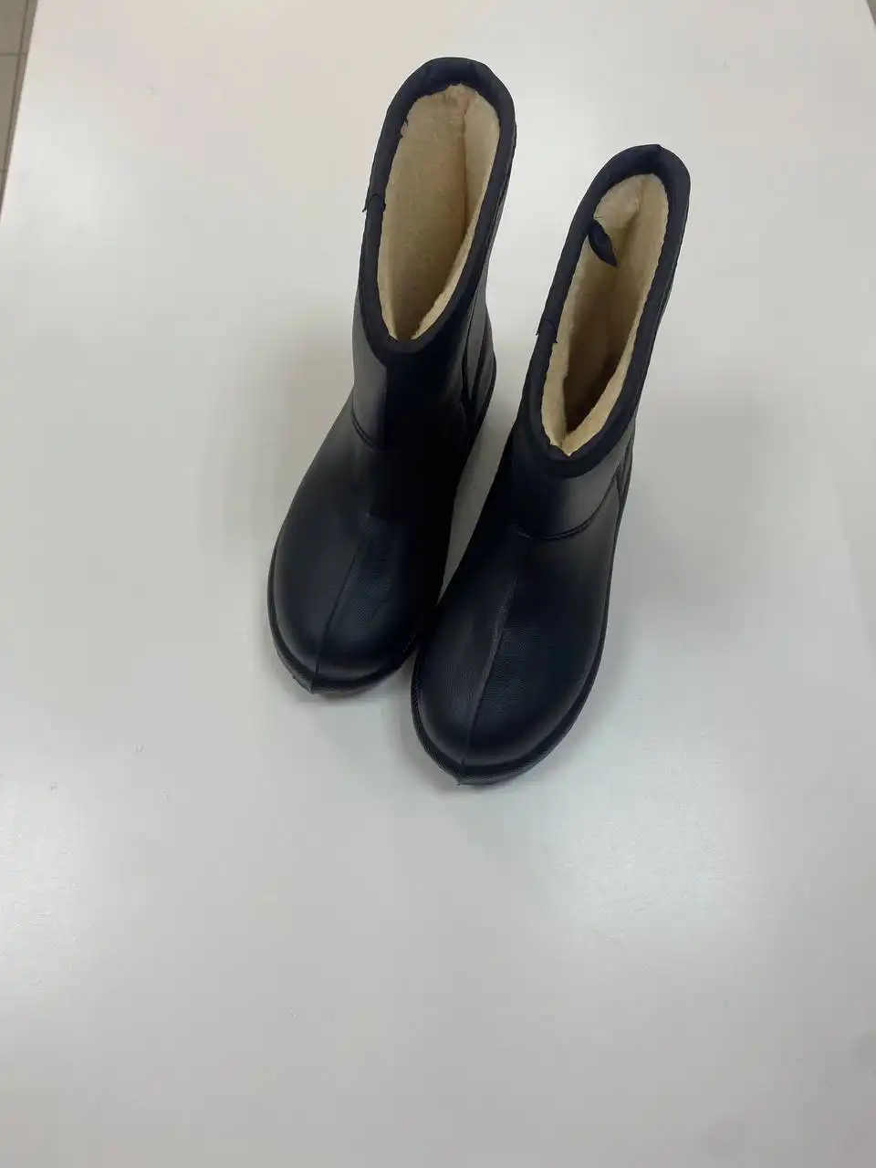 Теплые резиновые сапоги размер 38-39 - Барахолка в Саратов