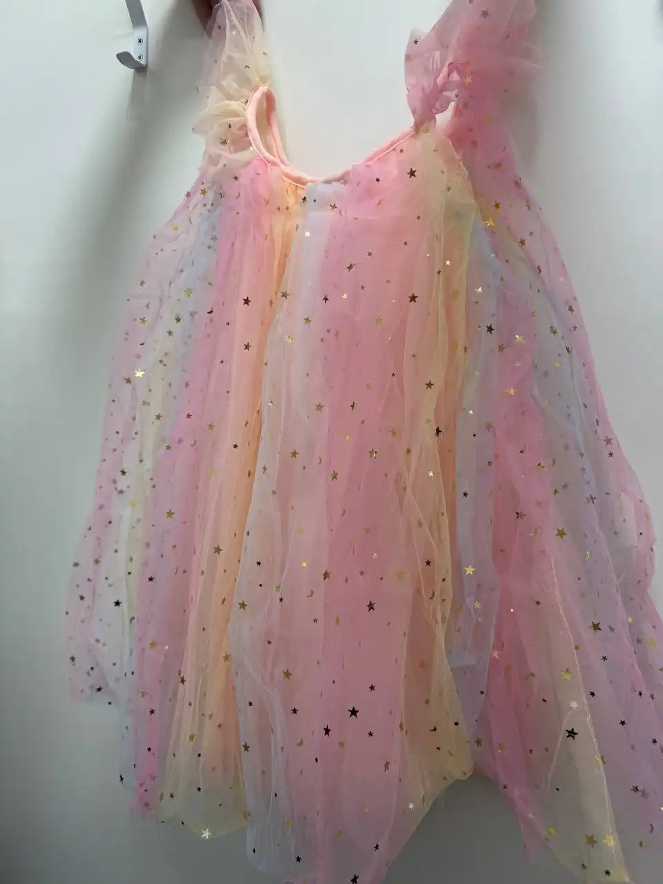 Новое детское платье размер 120 - Детская одежда (Одежда) в Саратов