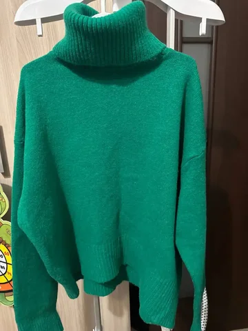 Женский свитер - Нижнее белье в Саратов