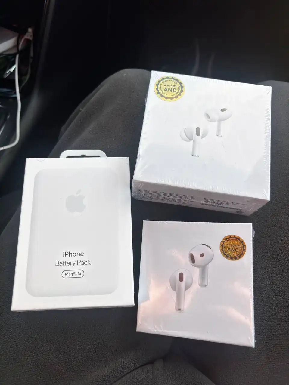 Продажа наушников AirPods и зарядного устройства MagSafe - Аудиотехника (Электроника) в Саратов