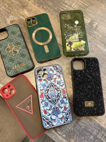 Чехлы на iPhone 13 в хорошем состоянии - Электроника в Саратов