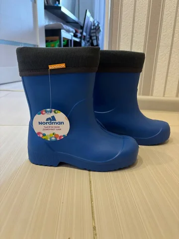 Новые резиновые сапоги Nordman с утепленным носком - Обувь в Саратов