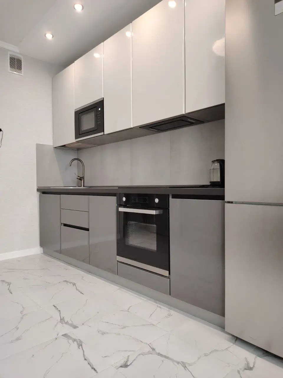 Продам 1-комнатную квартиру 48м² с евроремонтом - Квартиры (Недвижимость) в Саратов