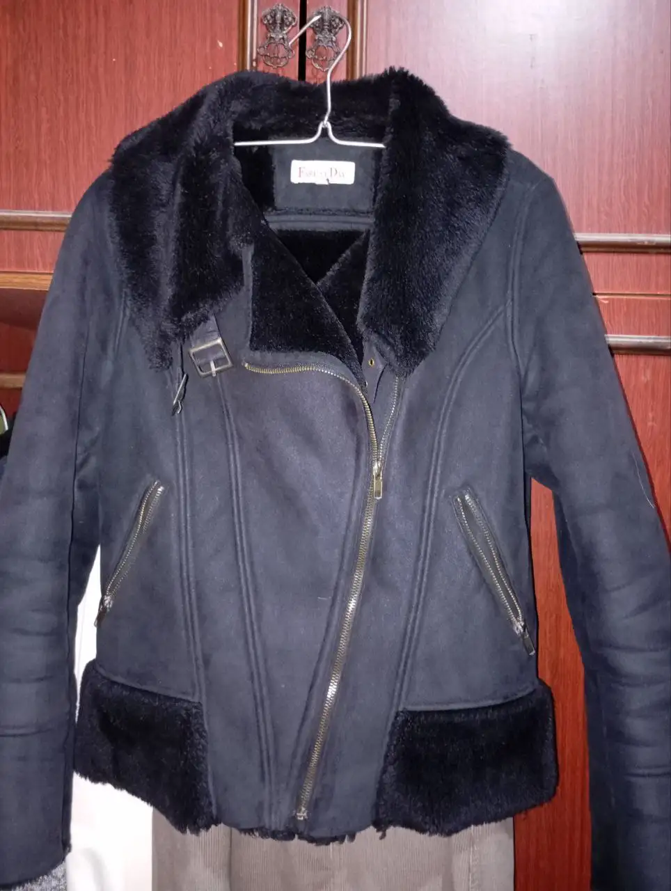 Куртка демосезон или для тёплой зимы в машину - Верхняя одежда (Одежда) в Саратов