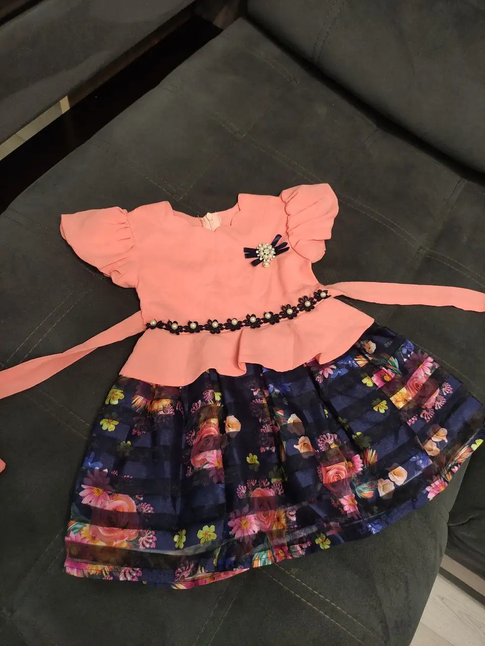 Платье 92р 300р - Платья (Одежда) в Саратов