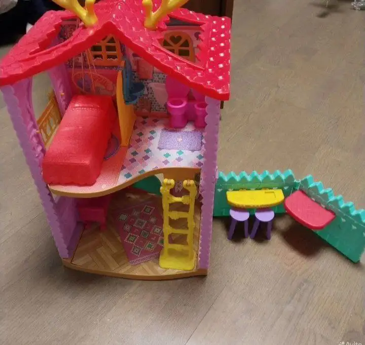 Домик Энчантималс в хорошем состоянии - Игрушки (Барахолка) в Саратов