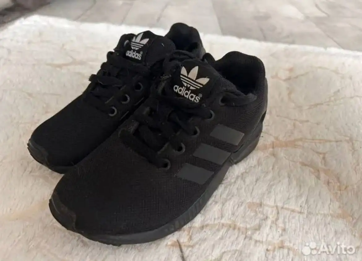 Балахон GAP и кроссовки adidas, оригинал - Одежда в Саратов