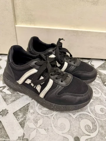 Кроссовки 35 размер - Одежда в Саратов