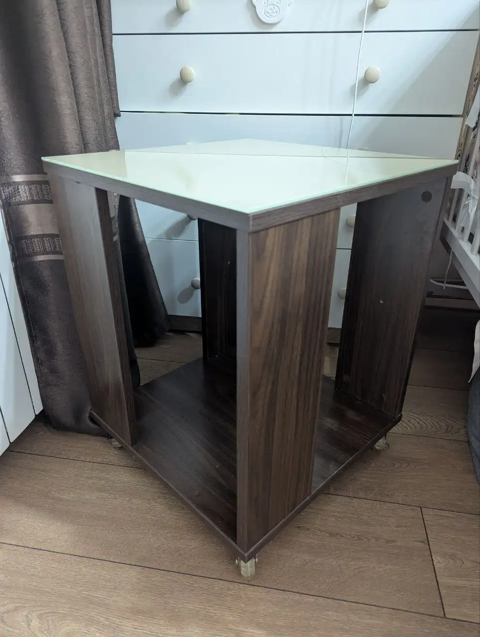 Тумба для дачи или под цветы - Мебель (Барахолка) в Саратов