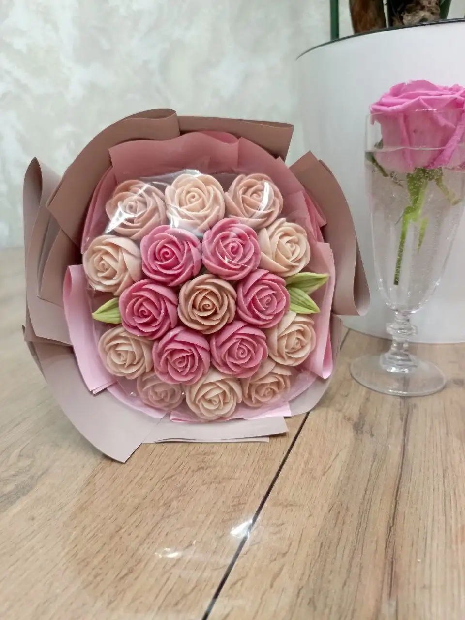 Букеты из шоколада и цветов - Барахолка в Саратов