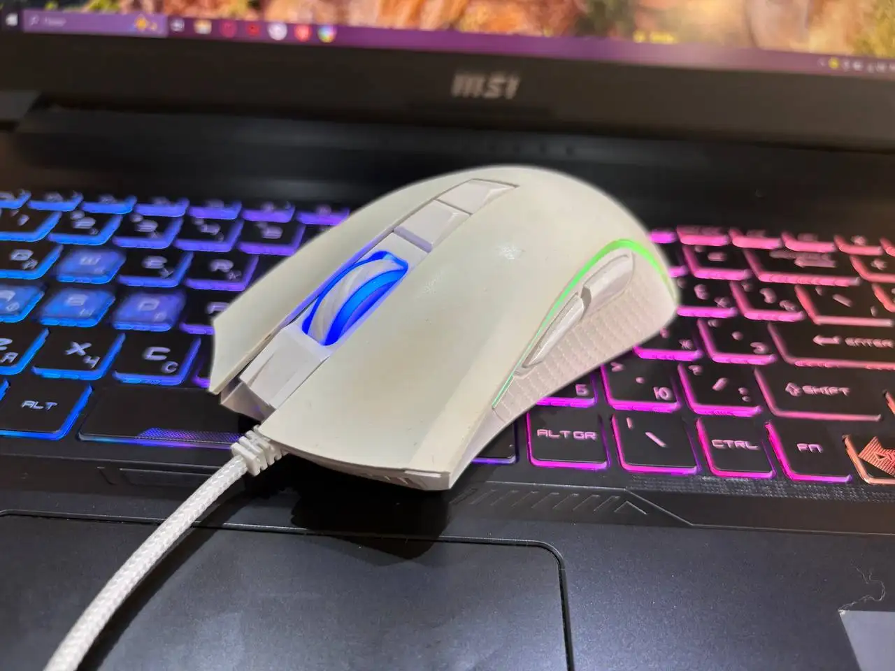 Игровой ноутбук MSI Katana в отличном состоянии - Ноутбуки (Электроника) в Саратов