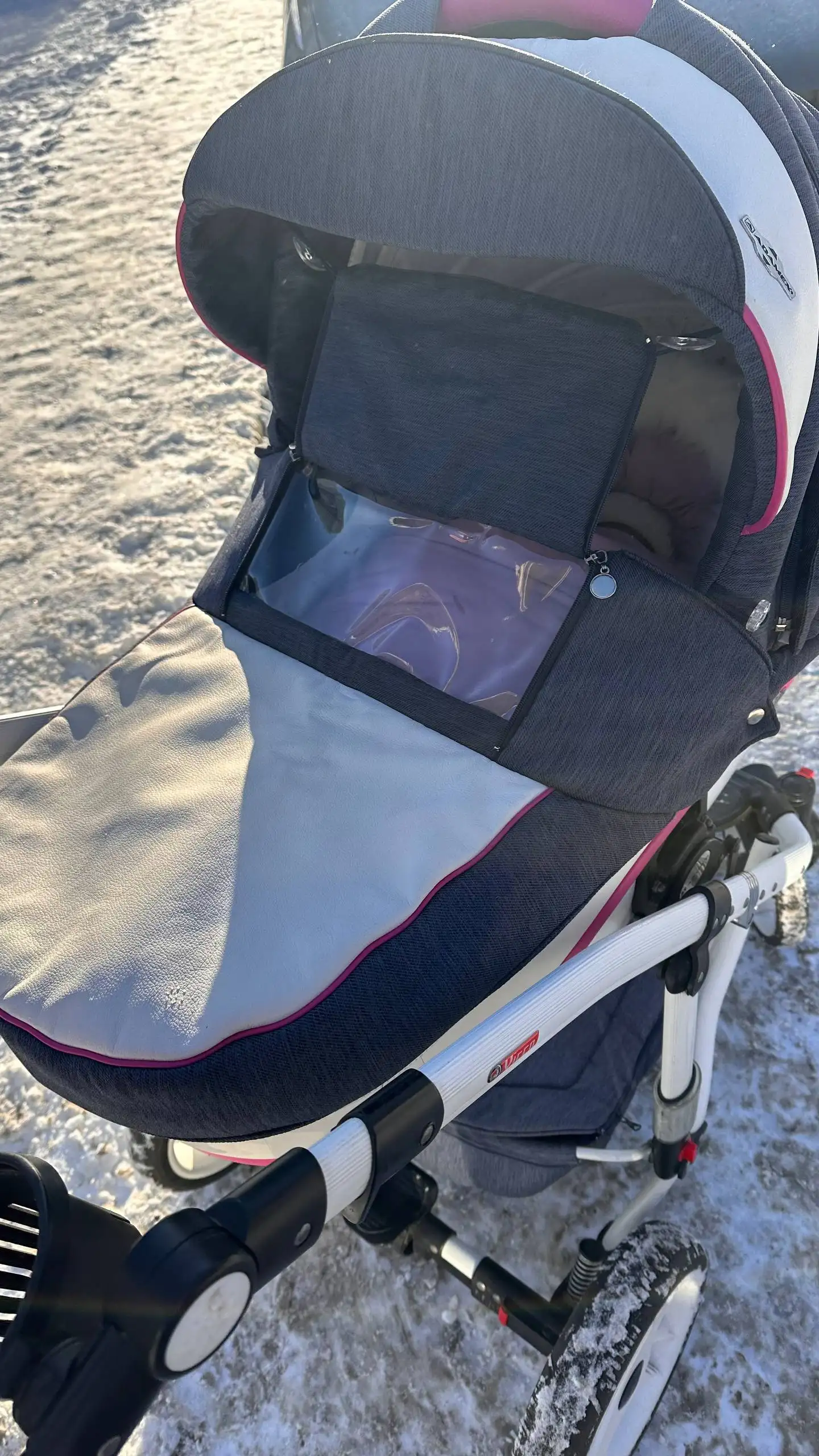 Идеальная коляска с гелевыми колесами и ортопедическим матрасом - Коляски (Товары для детей) в Саратов