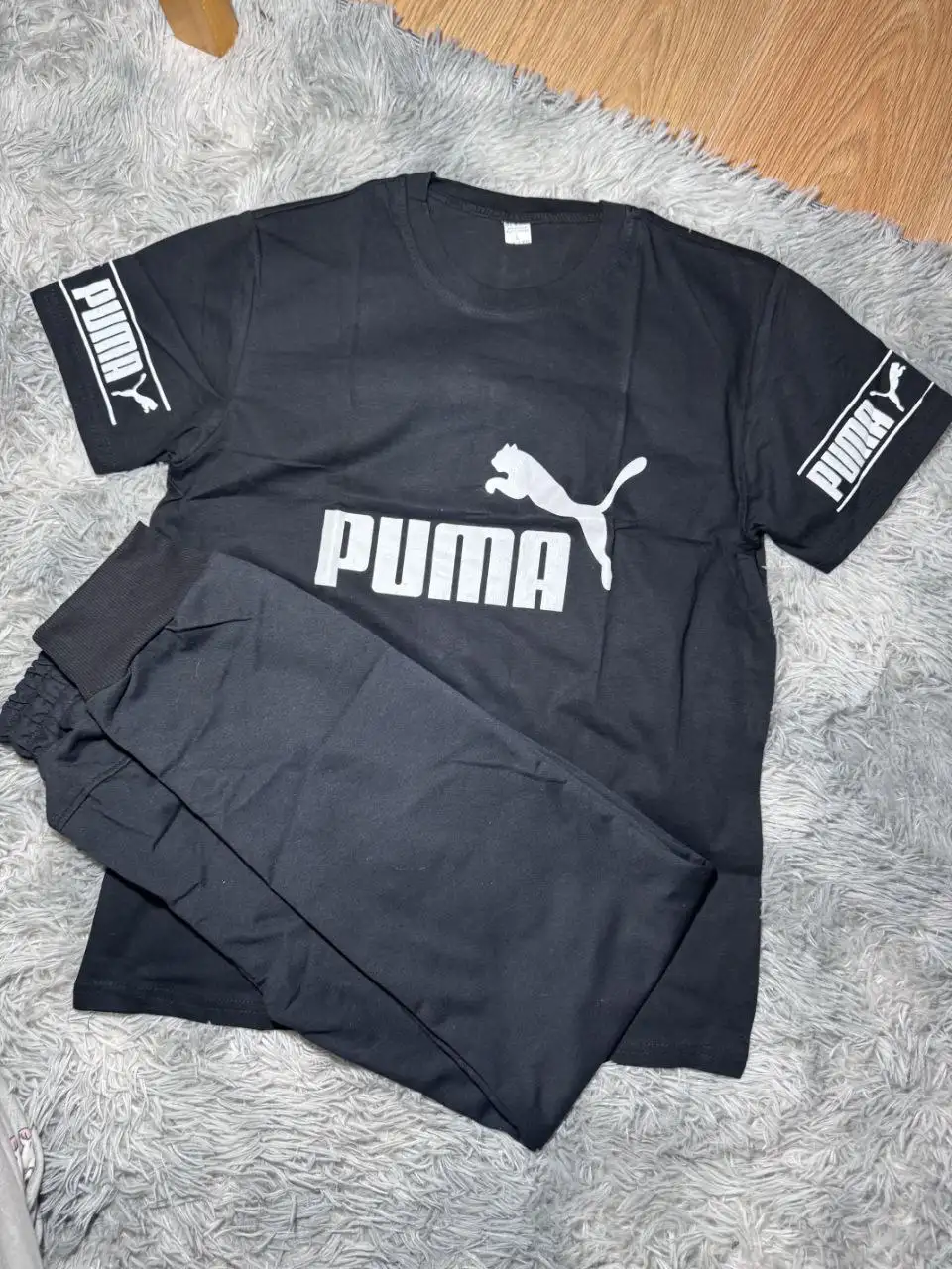 Продам женские костюмы - Одежда в Саратов