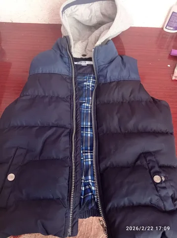 Безрукавка теплая на мальчика размер 134 - частное объявление в Саратов