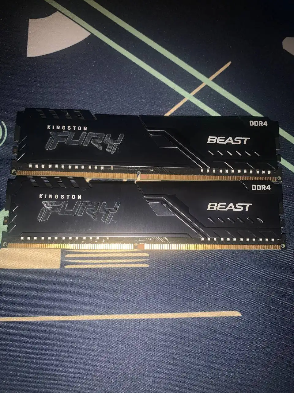 Оперативная память Kingston Fury Beast Black DDR4 2x8 ГБ 4200 МГц - Компьютерные комплектующие (Электроника) в Саратов