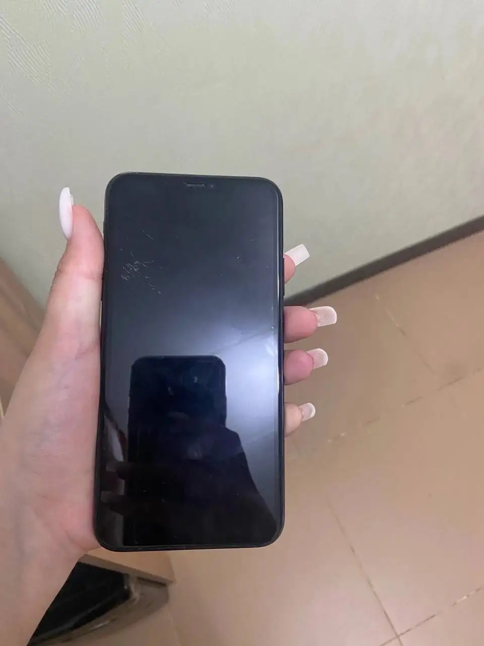 Продам iPhone 11 Pro Max 64гб в хорошем состоянии - Смартфоны (Электроника) в Саратов
