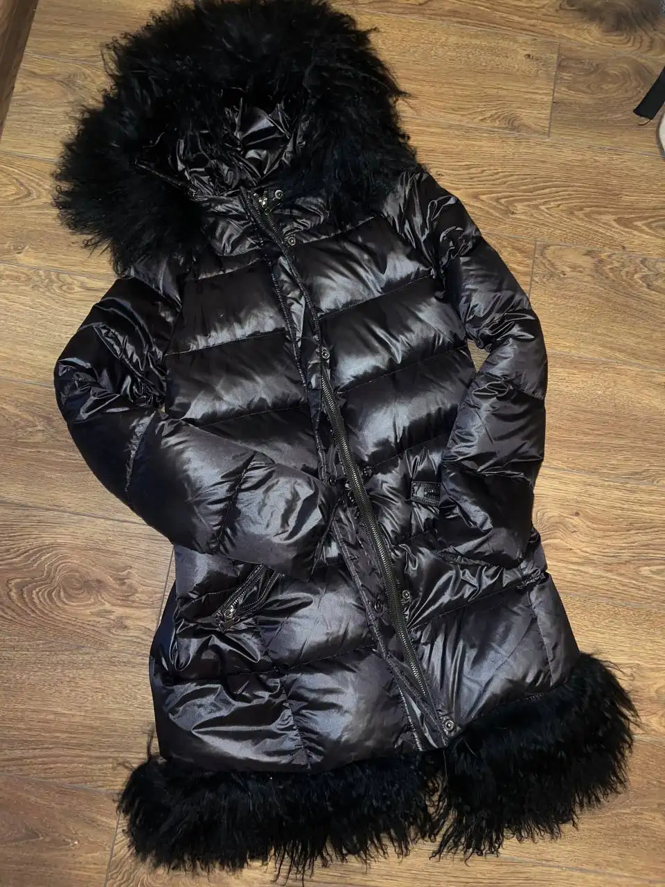 Пуховик женский Снежная королева размер 40-42 - Верхняя одежда (Одежда) в Саратов