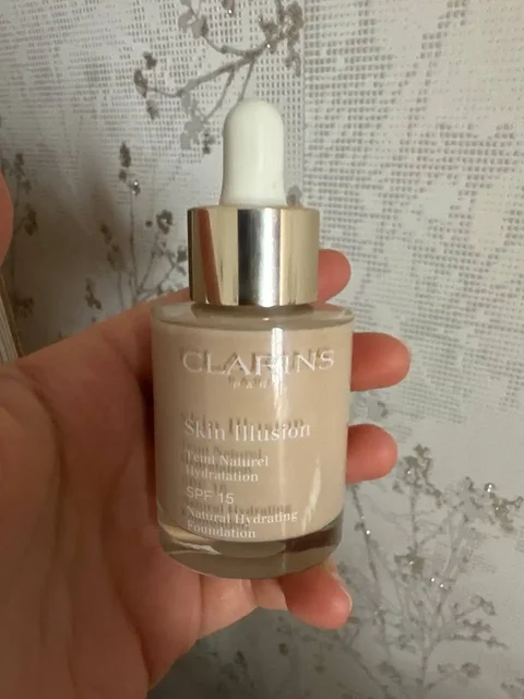 Продам новый тональный крем - Уход за волосами в Саратов