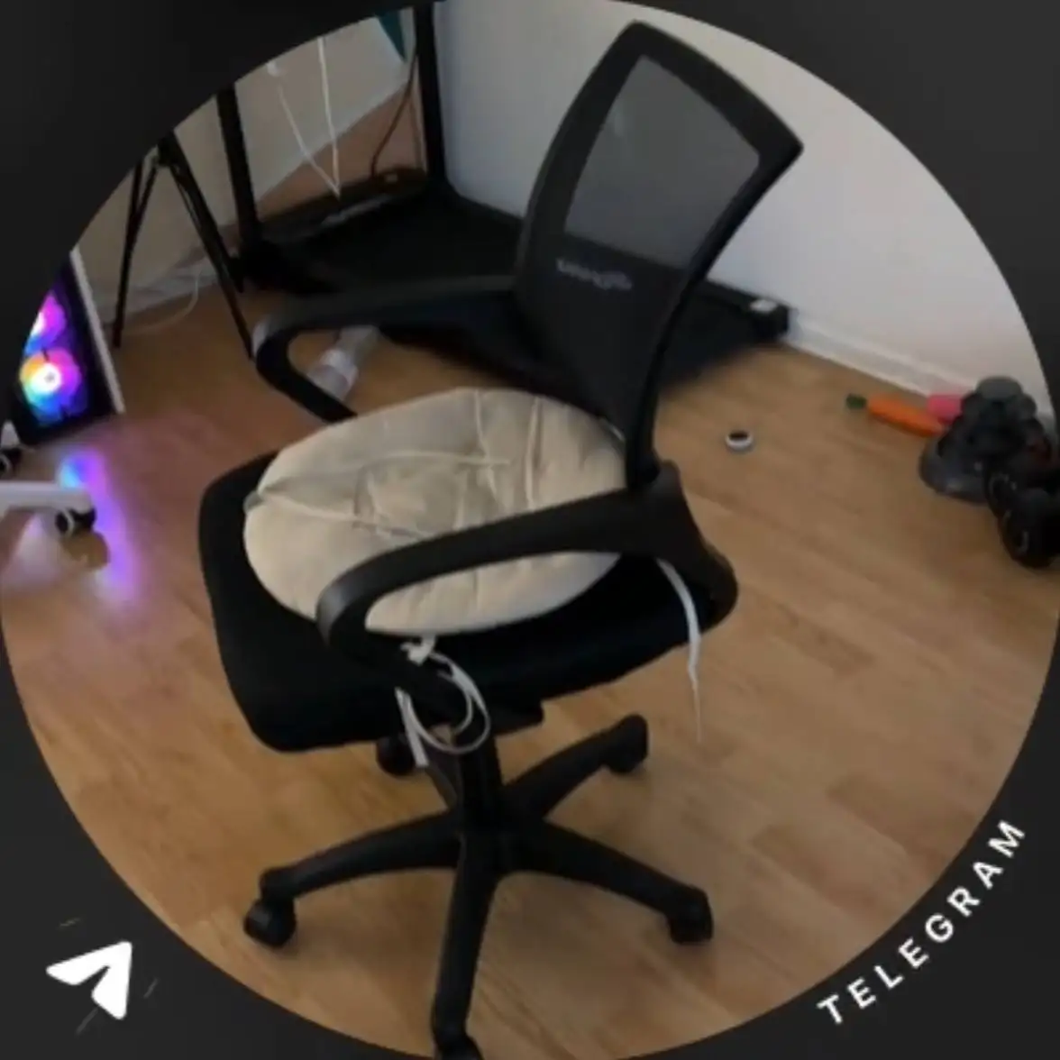 Продам стул в хорошем состоянии - Барахолка в Саратов