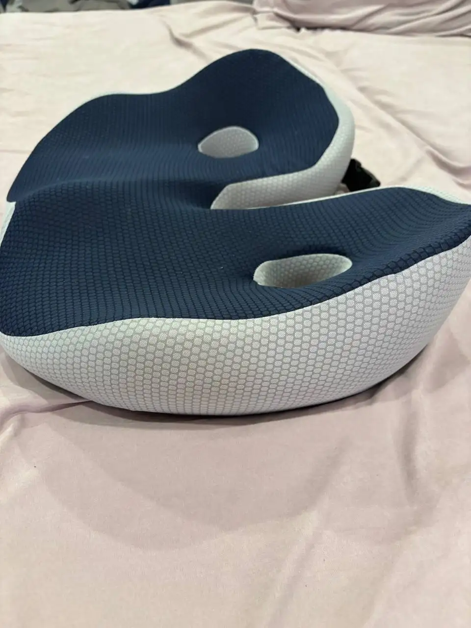 Подушка ортопедическая - Барахолка в Саратов