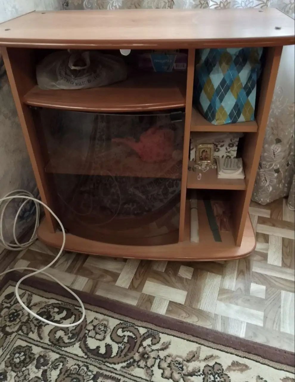 Тумбочка под телевизор - Мебель (Для дома и дачи) в Юбилейный