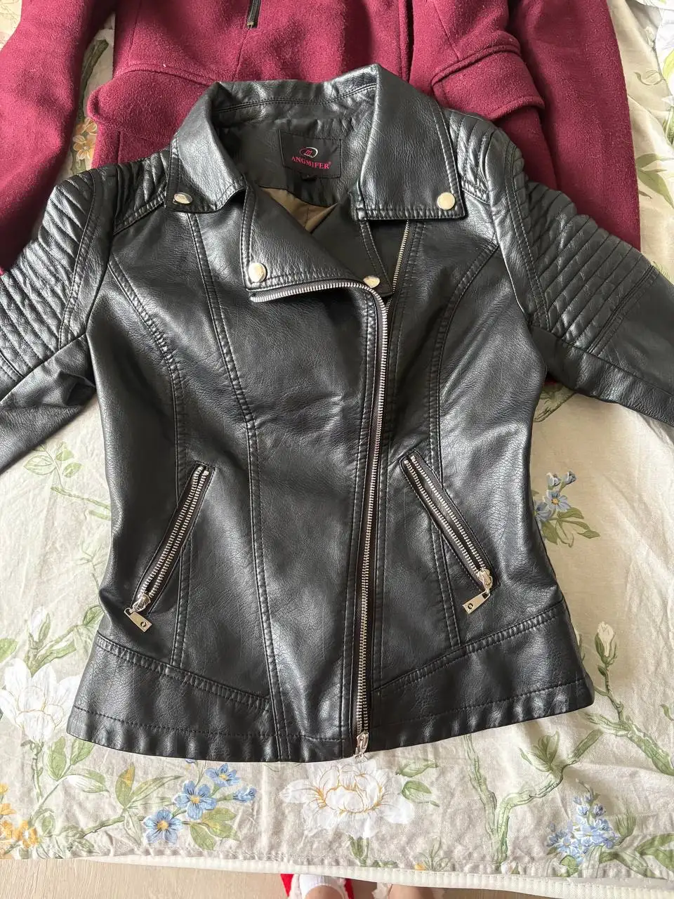 Кожанка и пальто Bershka для подростка - Верхняя одежда (Одежда) в Саратов