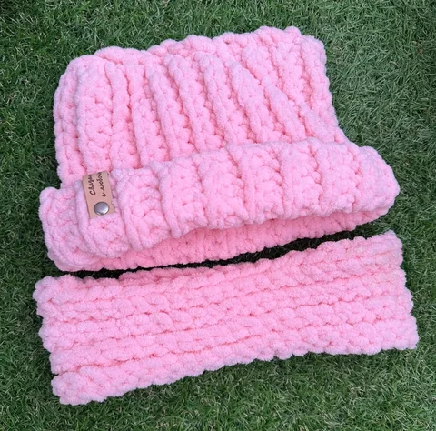 Новый теплый комплект ручной работы размер 40-49 - частное объявление в Саратов