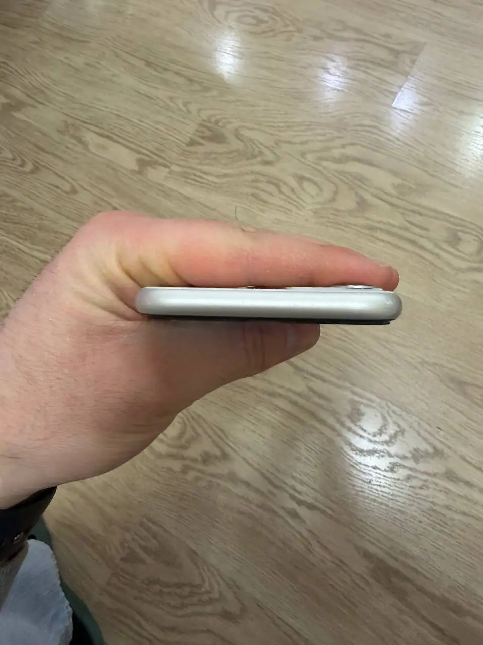 iPhone 11 128 ГБ в идеальном состоянии - Смартфоны (Электроника) в Саратов