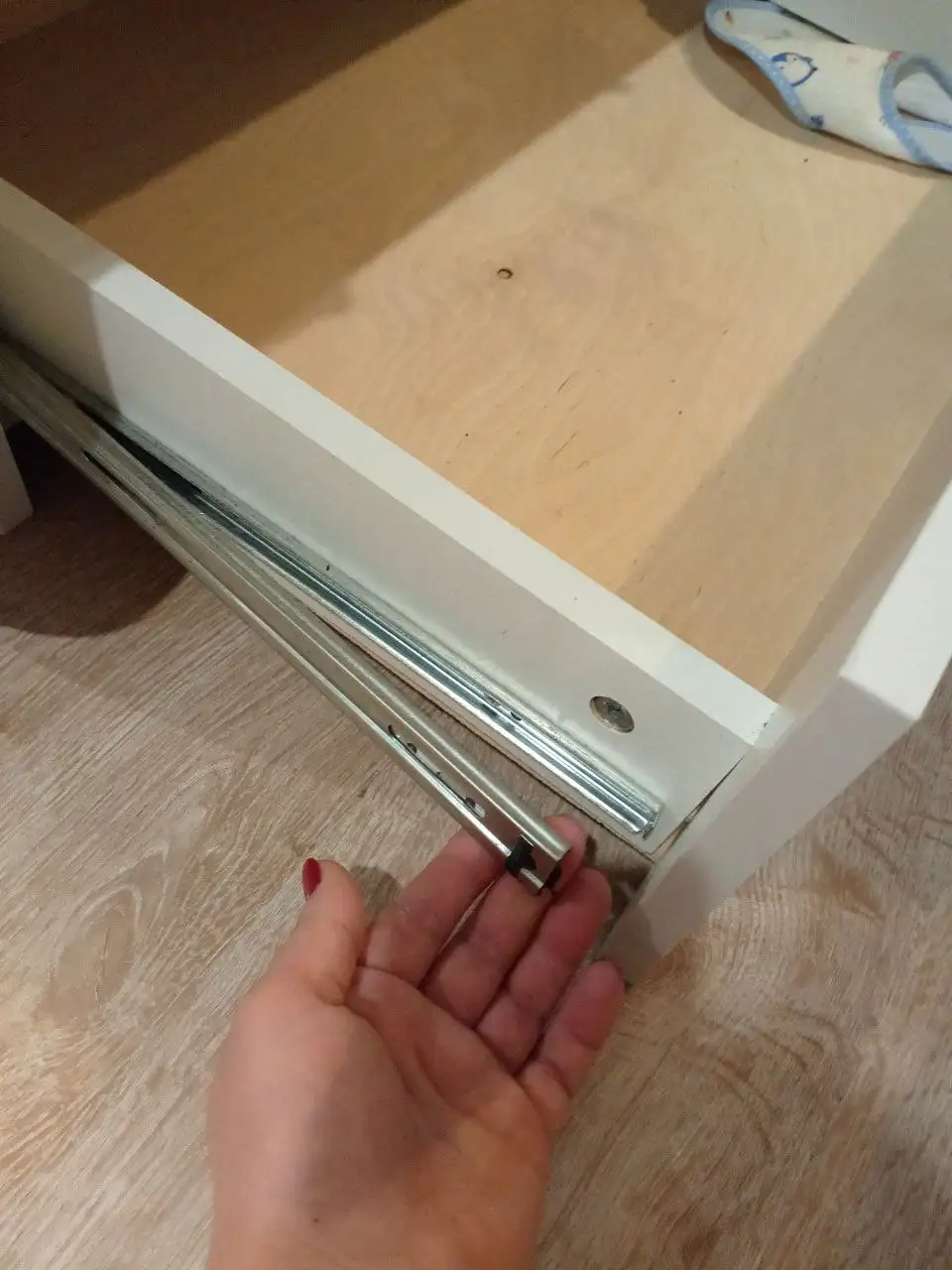 Продам детскую кроватку с маятником - Детская мебель (Товары для детей) в Саратов